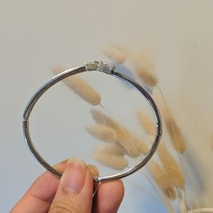 Dainty Bangle Bracelet